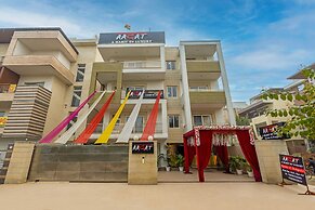 Aadat Hotel Subhash Chowk Gurgaon