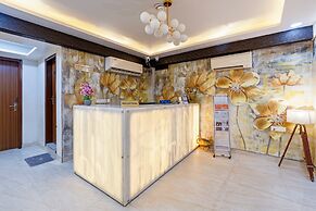 Aadat Hotel Subhash Chowk Gurgaon