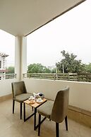 Aadat Hotel Subhash Chowk Gurgaon