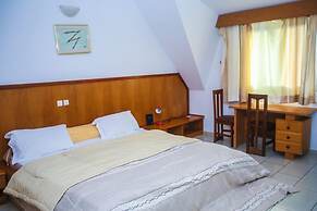 Complexe Hôtelier Akparo