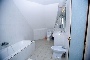 Complexe Hôtelier Akparo