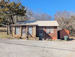 Cedarvale Cabins at Turner Falls
