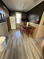 Cedarvale Cabins at Turner Falls