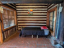 Cedarvale Cabins at Turner Falls