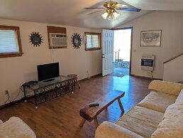 Cedarvale Cabins at Turner Falls