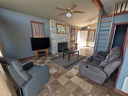 Cedarvale Cabins at Turner Falls