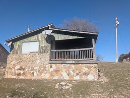 Cedarvale Cabins at Turner Falls