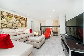 Luxury Lake View 8 BR Villa With Games Room