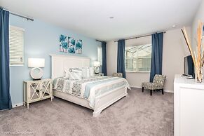 Brand New 7 Bedroom Private Pool Near Disney