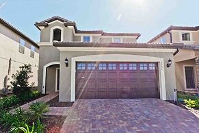 Luxury 5 Bedroom Private Pool IHR 1019