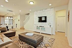 Luxury 5 Bedroom Private Pool IHR 1019