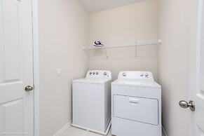 Luxury 6 Bed Villa With Saltwater Pool & Spa