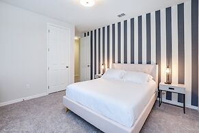 Luxury 6 Bed Villa With Saltwater Pool & Spa