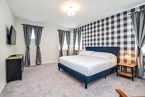 Luxury 6 Bed Villa With Saltwater Pool & Spa