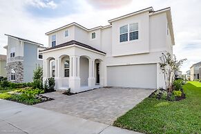 Luxury 6 Bed Villa With Saltwater Pool & Spa