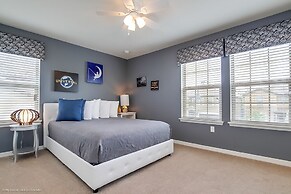 9 Bed 6 Ba Villa with Games, Pool & Spa