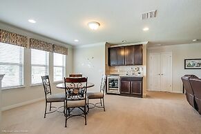 9 Bed 6 Ba Villa with Games, Pool & Spa