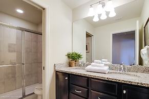 9 Bed 6 Ba Villa with Games, Pool & Spa