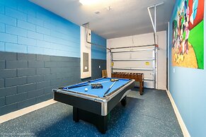 7 BD 5 BH With Game Room Pool Spa