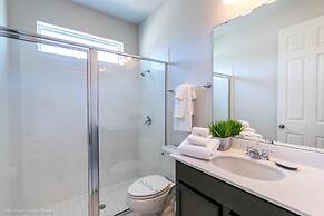 7 BD 5 BH With Game Room Pool Spa