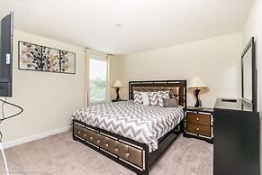 9 Bedroom 5 Bathroom Villa