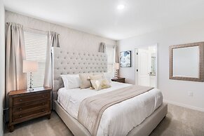 Solterra 7 Bedroom House