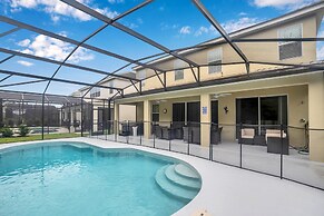 8 Bdrm 5 Bath Bella Vida Resort