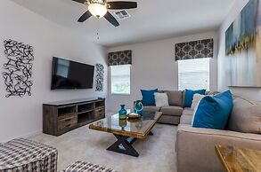 8 Bdrm 5 Bath Bella Vida Resort