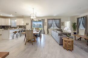 6 Bdrm High End Champions Gate Villa