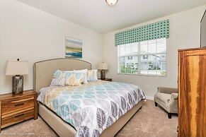 6 Bed 5 Bath Villa with Games, Pool & Spa