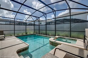 6 Bed 5 Bath Villa with Games, Pool & Spa