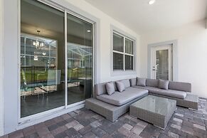 1596san Champions Gate