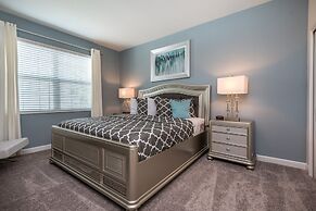 1596san Champions Gate