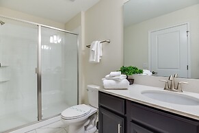 1596san Champions Gate