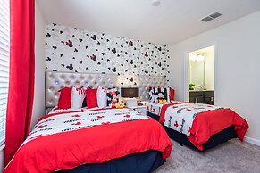 1596san Champions Gate