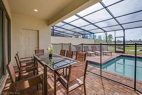 5 Bed 5 Ba Home W Pool & Spa