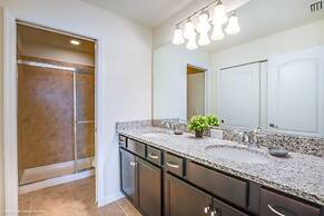 5 Bed 5 Ba Home W Pool & Spa