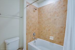 5 Bed 5 Ba Home W Pool & Spa