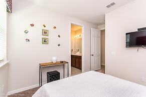 6bed 5Ba Villa Game Room Pool Spa