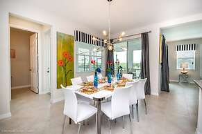 6bed 5Ba Villa Game Room Pool Spa