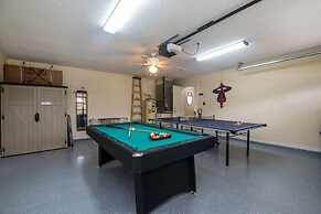 4 Bedroom 3 Bathroom Pool Villa