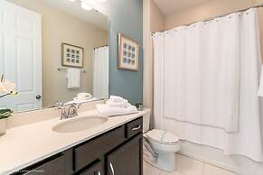 4 Bed Home Splash Pool at Solara