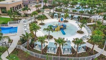 4 Bed Home Splash Pool at Solara