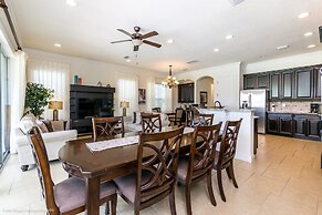 Elegant 5 BD, 5 BH Villa