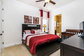 Elegant 5 BD, 5 BH Villa