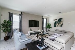 6 Bedroom Villa With GR and Pool