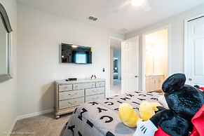 5 BD 4.5 BH With Game Room and Spa