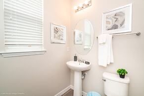 5 BD 4.5 BH With Game Room and Spa