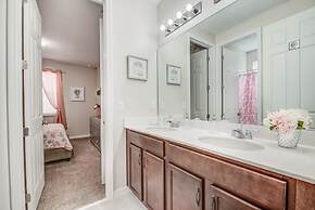 Amazing 6 Bedroom 5 Bathroom Solara Resort Villa