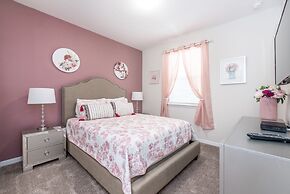 Amazing 6 Bedroom 5 Bathroom Solara Resort Villa